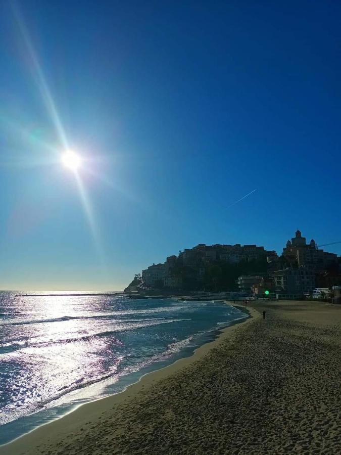 Appartamento Incantevole A 100Metri Dal Mare E Accanto Alla Pista Ciclabile Imperia Bagian luar foto